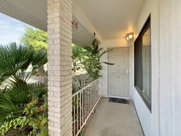 Sun City West, AZ 85375,21015 N PALM DESERT Drive