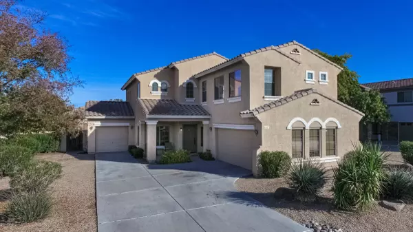 6697 S GARNET Way, Chandler, AZ 85249