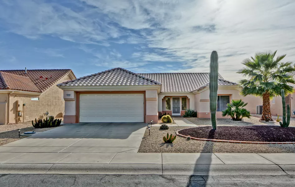 16161 W HERITAGE Drive, Sun City West, AZ 85375