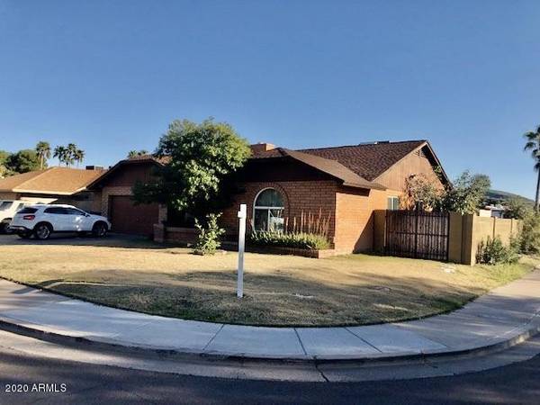 1825 W BANFF Lane,  Phoenix,  AZ 85023