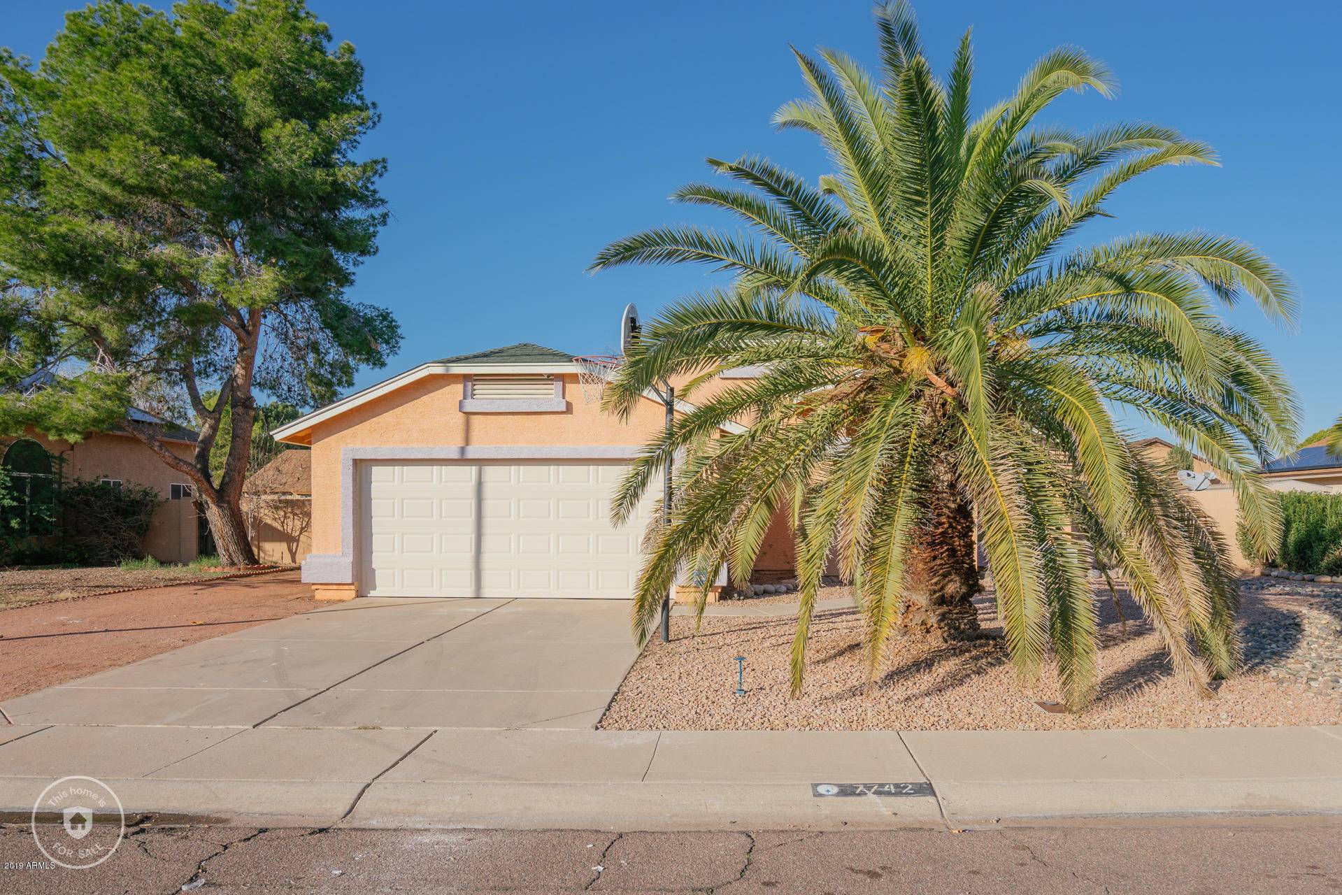 7742 W BERYL Avenue, Peoria, AZ 85345