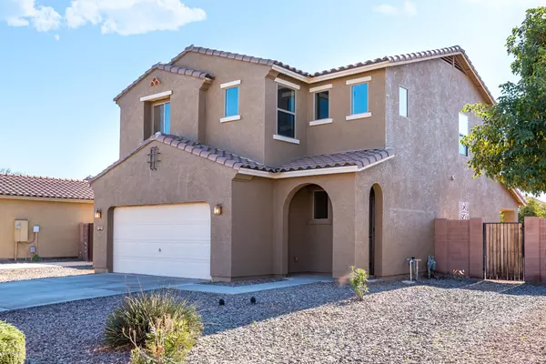 771 W DANA Drive, San Tan Valley, AZ 85143