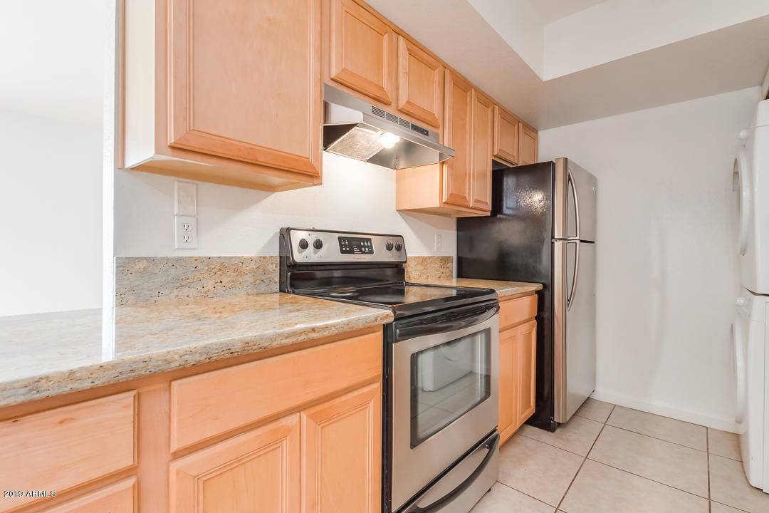 Phoenix, AZ 85013,740 W ELM Street #203