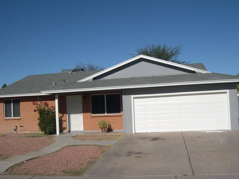 7202 W MONTEBELLO Avenue, Glendale, AZ 85303