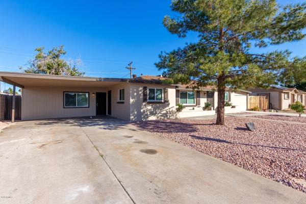 Phoenix, AZ 85051,2808 W LAWRENCE Lane