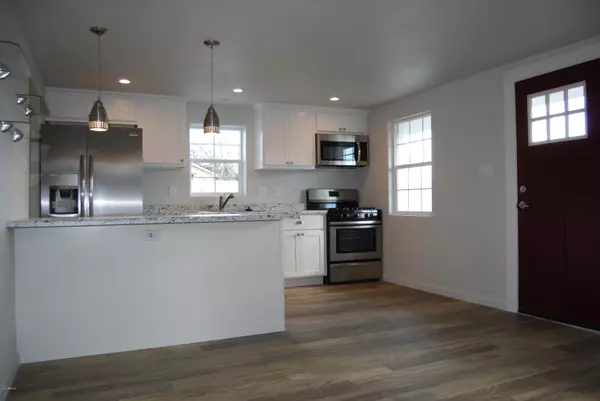 Phoenix, AZ 85009,3732 W SHERMAN Street