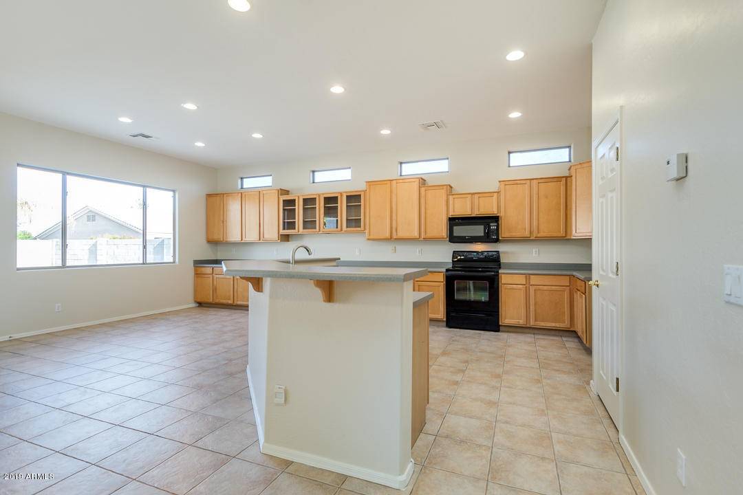 Chandler, AZ 85286,2110 E FLINTLOCK Way