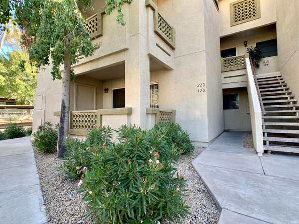 1880 E MORTEN Avenue #120, Phoenix, AZ 85020