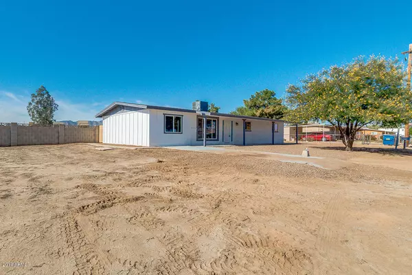 Litchfield Park, AZ 85340,19142 W OSBORN Road