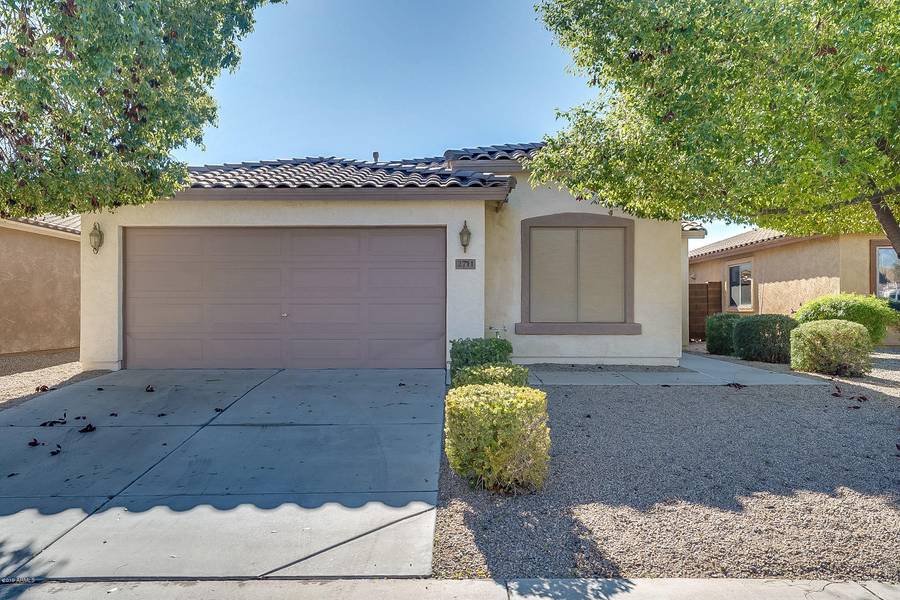 2711 W MIRA Drive, San Tan Valley, AZ 85144