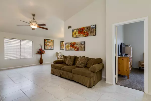 Glendale, AZ 85303,7355 N 70TH Avenue