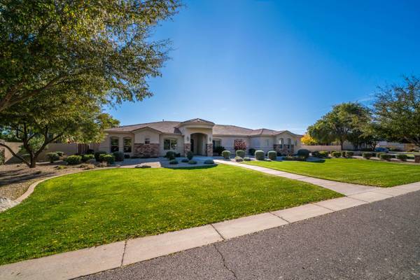 Gilbert, AZ 85298,2083 E SANOQUE Boulevard