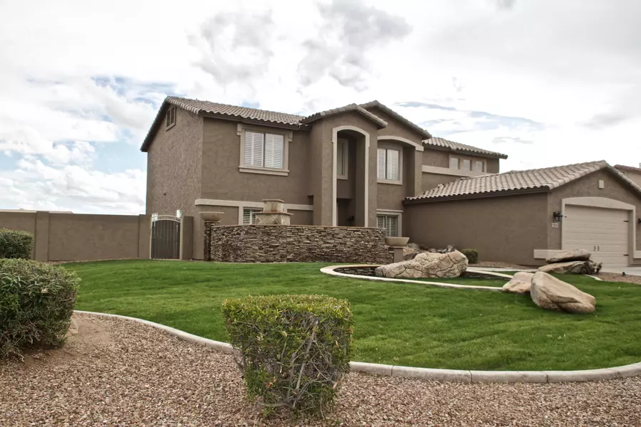 155 E Rosebud Drive, San Tan Valley, AZ 85143