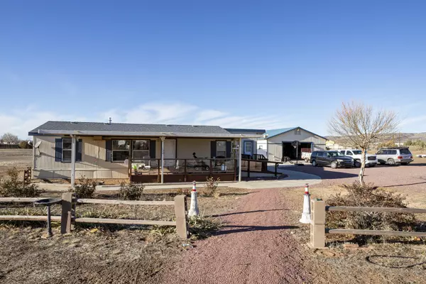 Paulden, AZ 86334,1352 W BRAND IRON Road