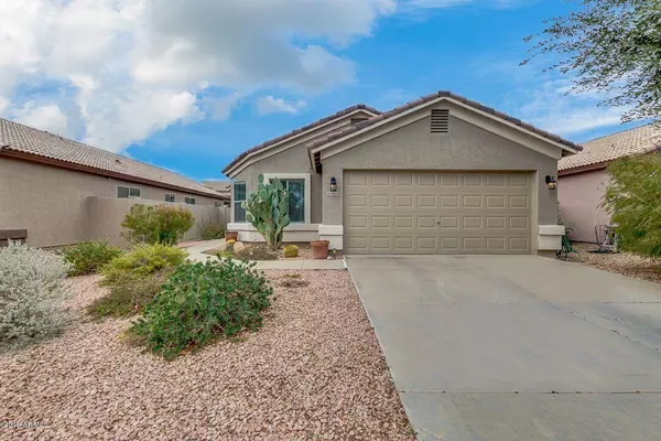 41680 N MAPLE Lane, San Tan Valley, AZ 85140