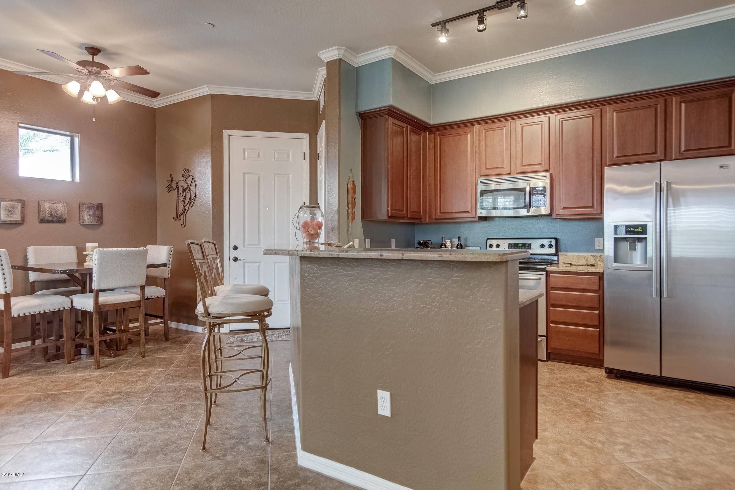 Chandler, AZ 85286,3330 S GILBERT Road #2002
