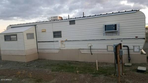 Salome, AZ 85348,56557 HIGHWAY 60 -- #4