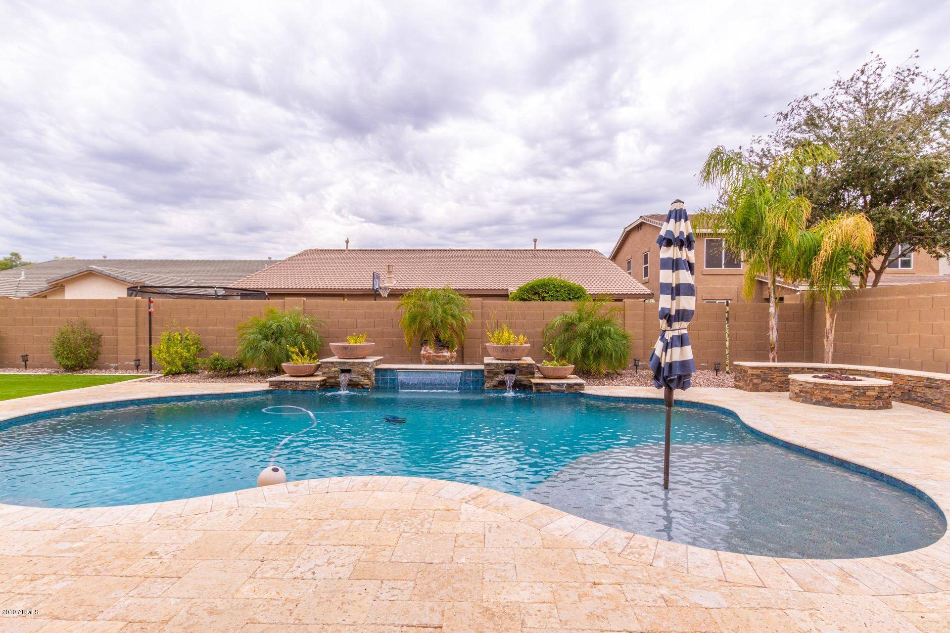Waddell, AZ 85355,18521 W TURQUOISE Avenue
