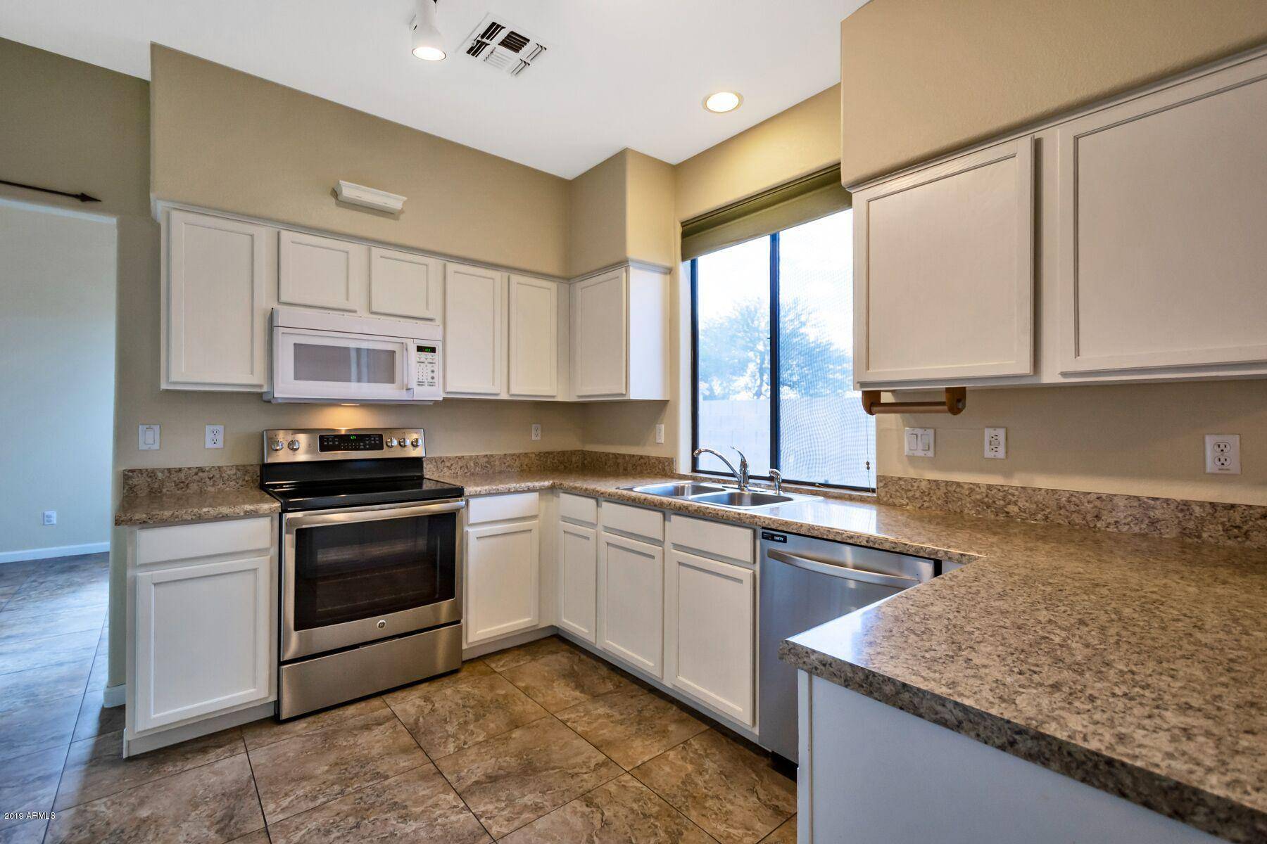 1425 S LINDSAY Road #46, Mesa, AZ 85204