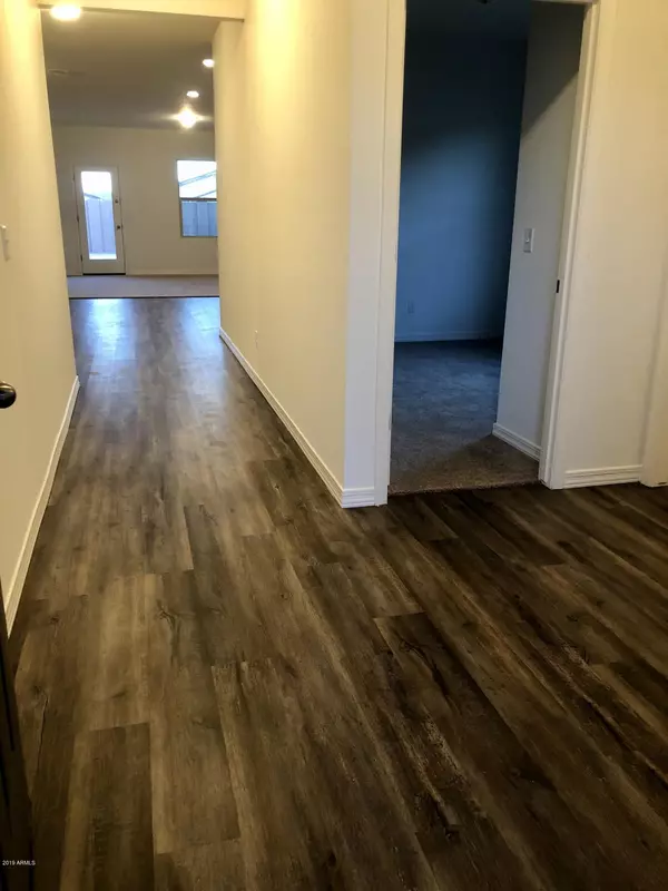 San Tan Valley, AZ 85140,459 W White Sands Drive