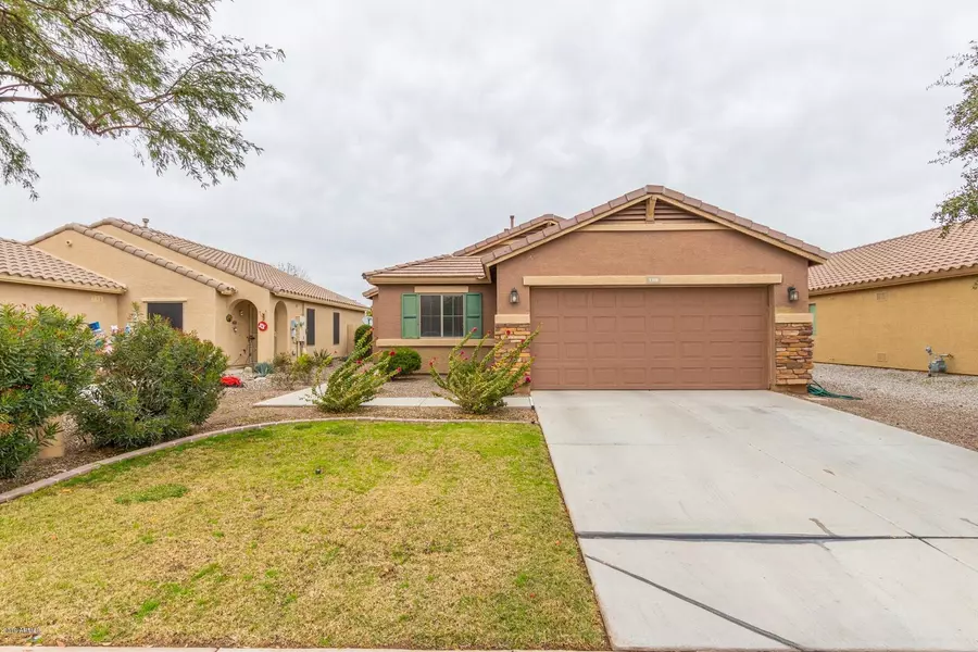 1360 W BELMONT RED Trail, San Tan Valley, AZ 85143