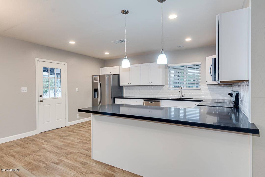 Phoenix, AZ 85015,6502 N 16TH Drive