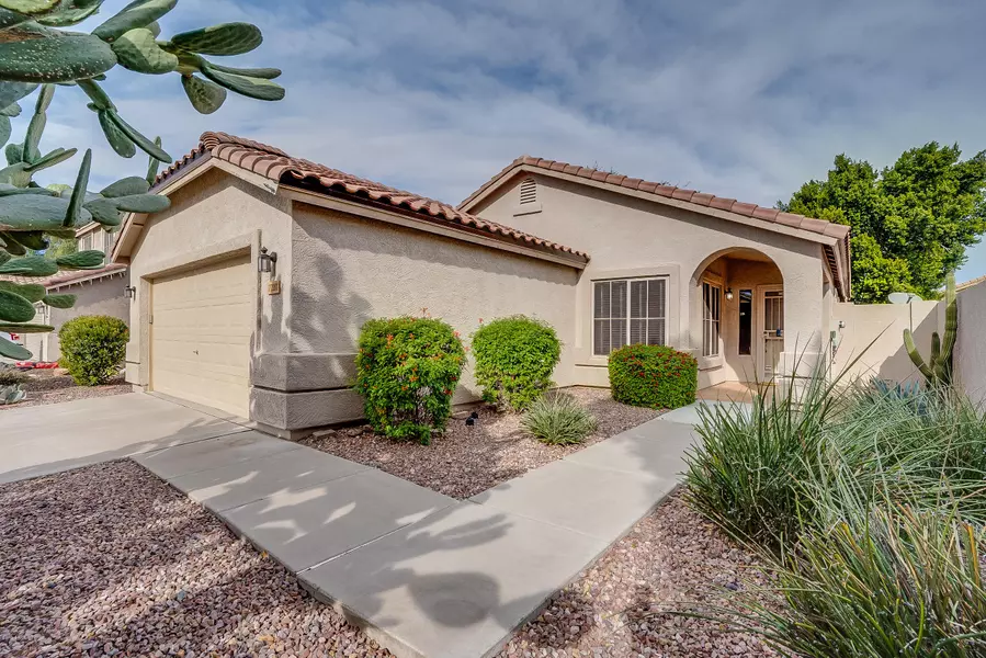 7220 W PONTIAC Drive, Glendale, AZ 85308