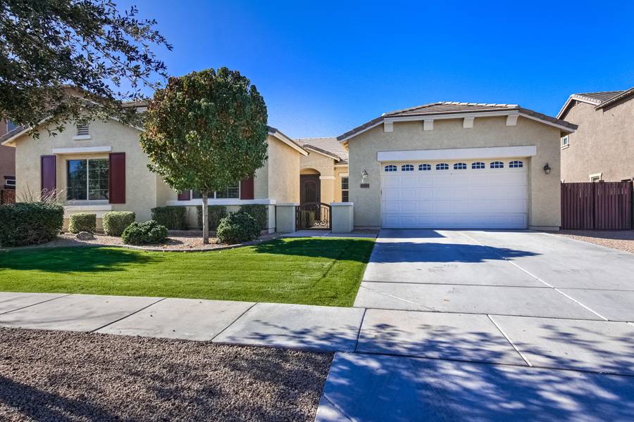 6304 S ROCKWELL Street, Gilbert, AZ 85298