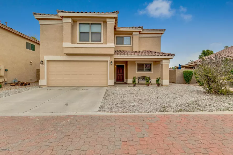 2420 E PALM BEACH Drive, Chandler, AZ 85249