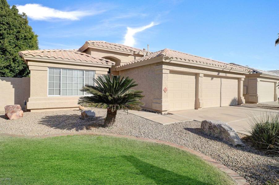 6636 W VIA DEL SOL Drive, Glendale, AZ 85310