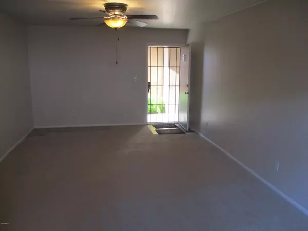 Phoenix, AZ 85014,5135 N 10TH Street #9
