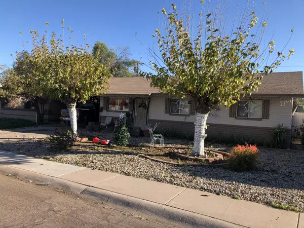 6231 W MARLETTE Avenue, Glendale, AZ 85301