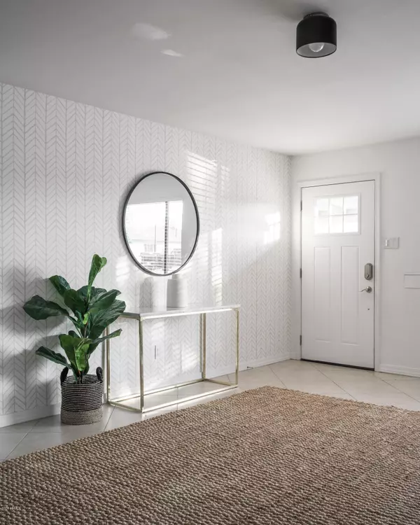 Scottsdale, AZ 85251,8124 E Mitchell Drive