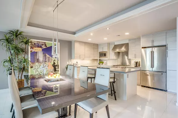 Scottsdale, AZ 85251,6803 E MAIN Street #2214