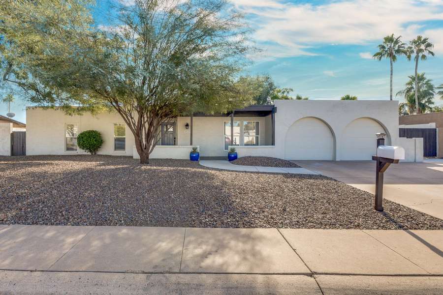 6529 E DREYFUS Avenue, Scottsdale, AZ 85254