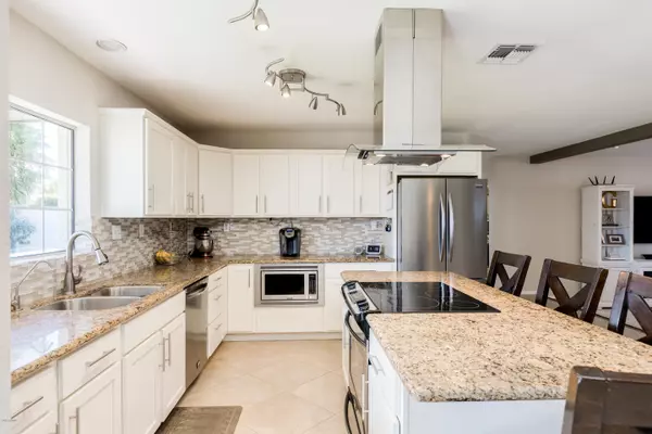 Scottsdale, AZ 85254,6529 E DREYFUS Avenue