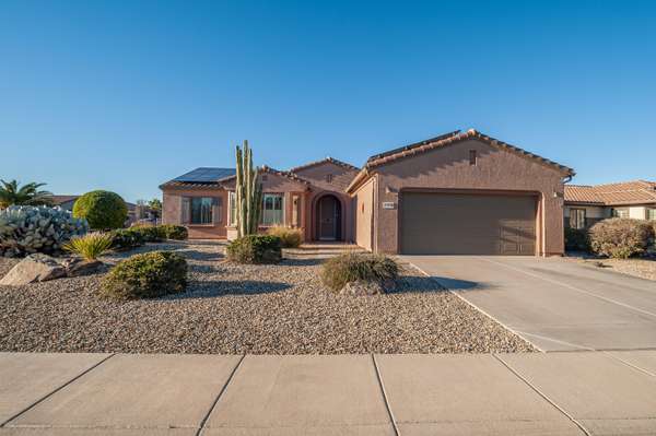 21316 N REDINGTON POINT Drive, Surprise, AZ 85387