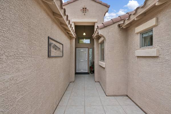 San Tan Valley, AZ 85140,38414 N BEVERLY Avenue