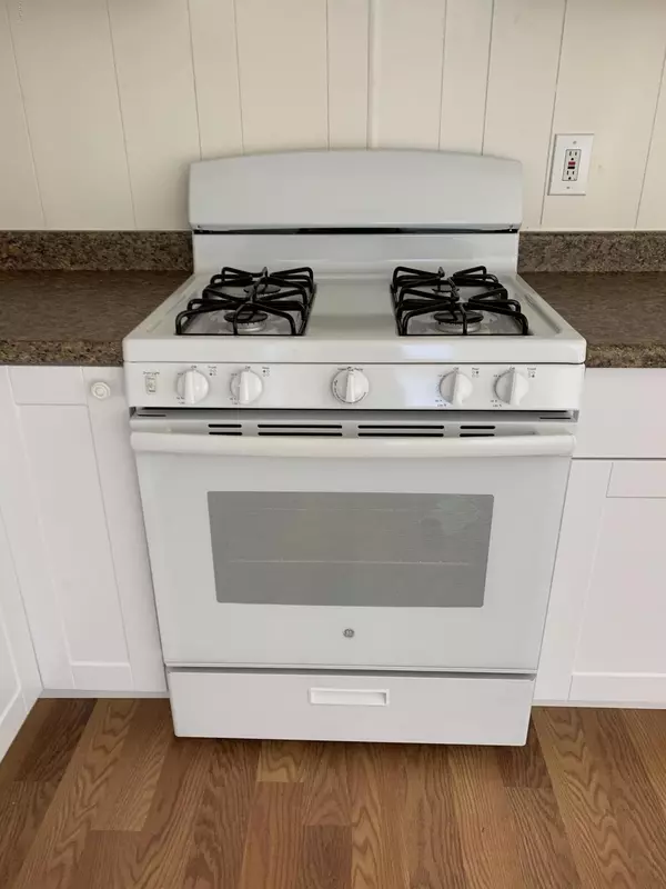 Mesa, AZ 85210,535 S ALMA SCHOOL Road #153