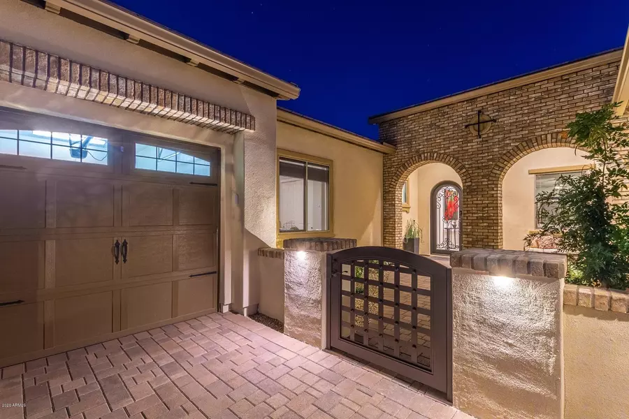 36869 N STONEWARE Drive, San Tan Valley, AZ 85140