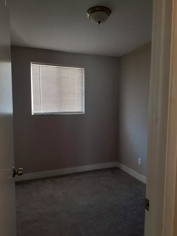 Phoenix, AZ 85041,3753 W ATLANTA Avenue