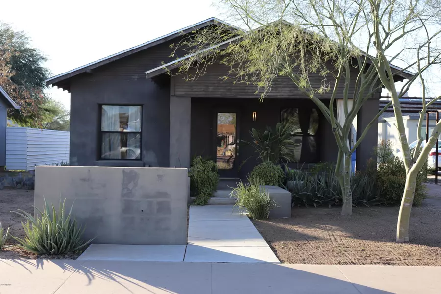 2544 N MITCHELL Street, Phoenix, AZ 85006