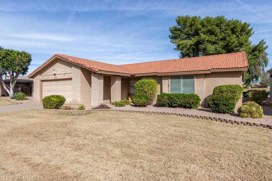 1230 LEISURE WORLD --, Mesa, AZ 85206