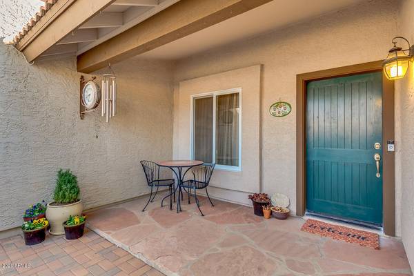 Scottsdale, AZ 85260,9079 E WINDROSE Drive