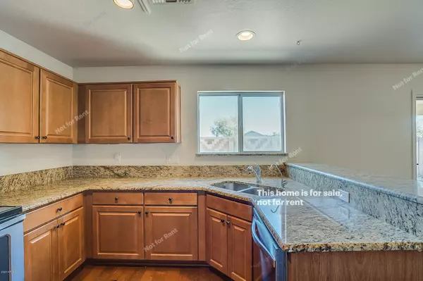 San Tan Valley, AZ 85143,31315 N SHALE Drive