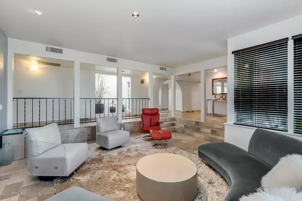 Phoenix, AZ 85021,8454 N 7th Avenue