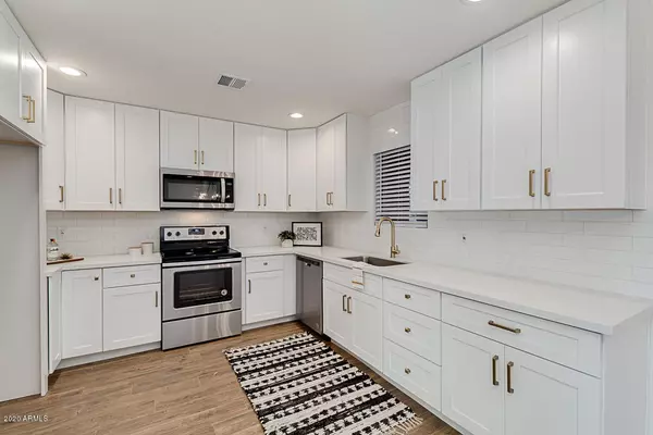 4303 E CACTUS Road #225, Phoenix, AZ 85032