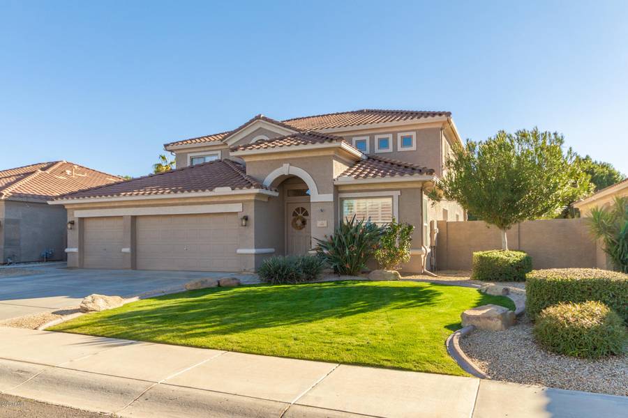 1491 E SAGEBRUSH Street, Gilbert, AZ 85296