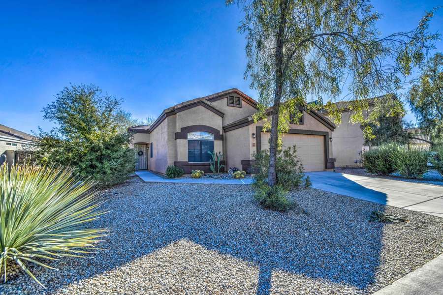 24033 N OASIS Boulevard, Florence, AZ 85132