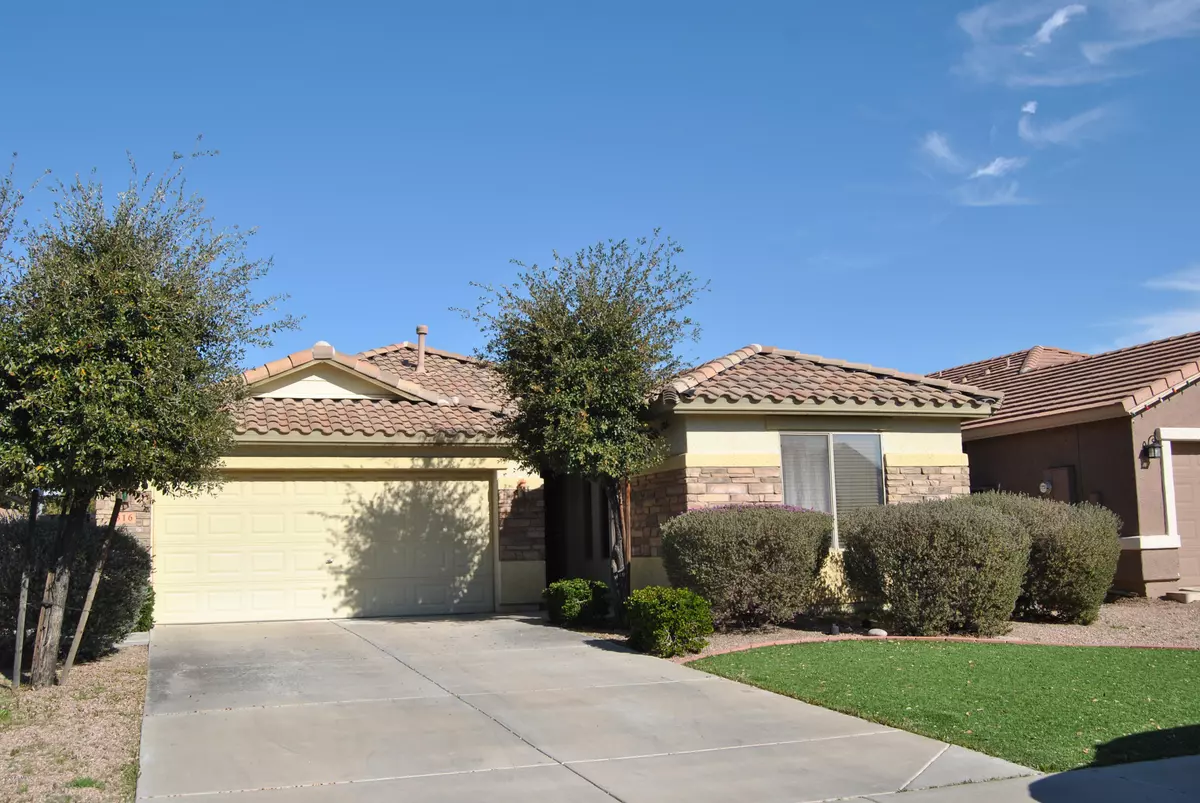 San Tan Valley, AZ 85143,316 W HOLSTEIN Trail